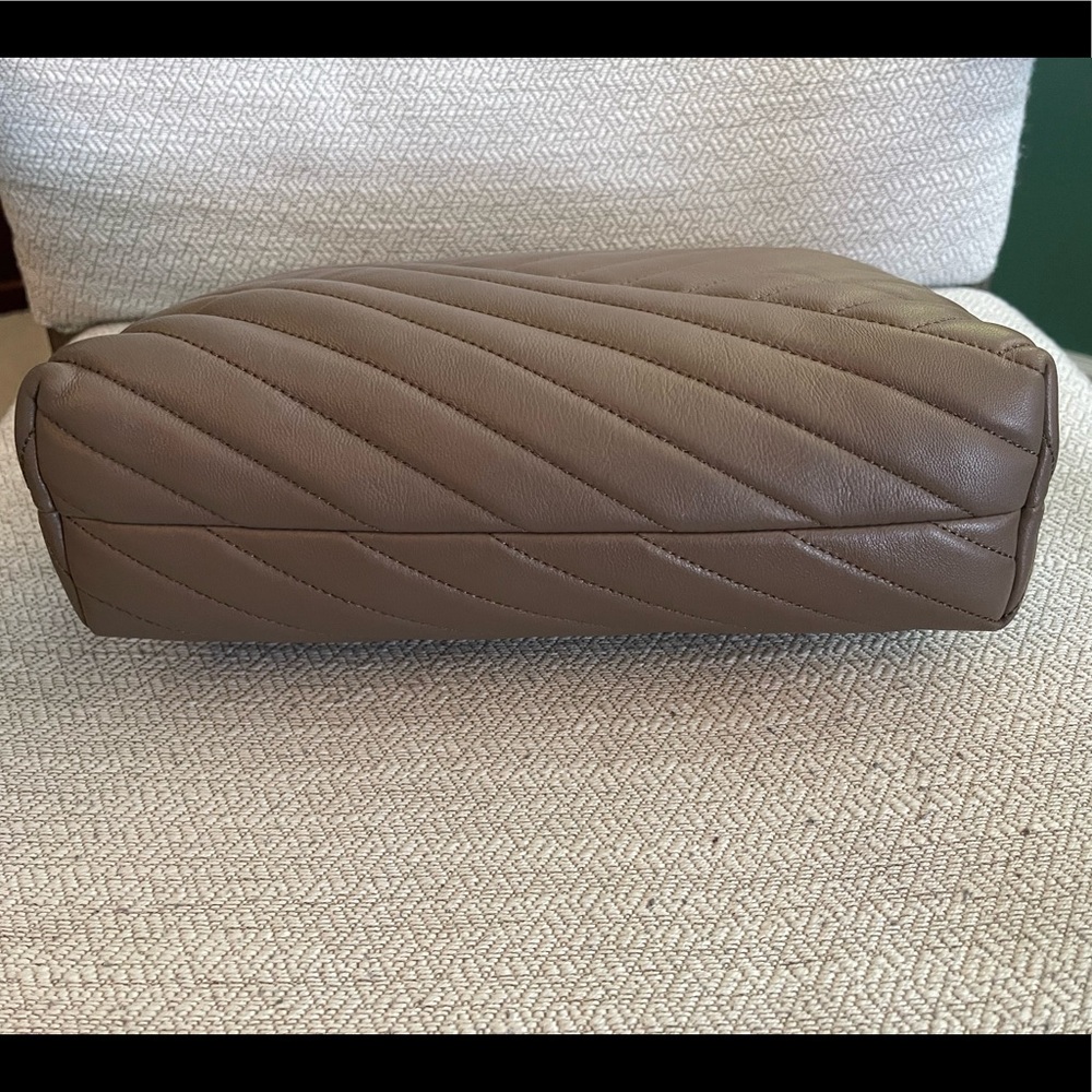 Authentic Tory burch Kira bag - Picture 10 of 16